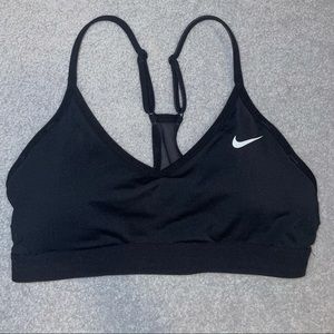Nike Indy Sports Bra Size Small in Black